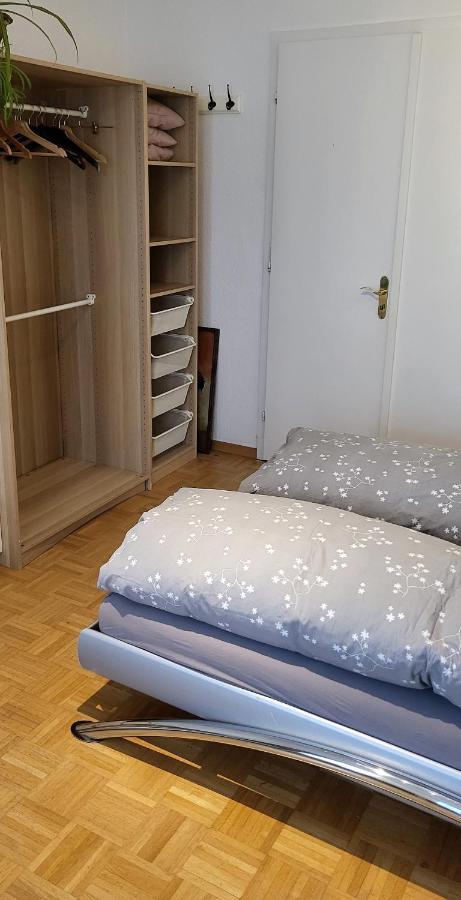 Von Privat, Grosses Zimmer Sehr Zentral In Bad Homburg Stadtmitte 바트 홈부르크 포어 데어 회에 외부 사진